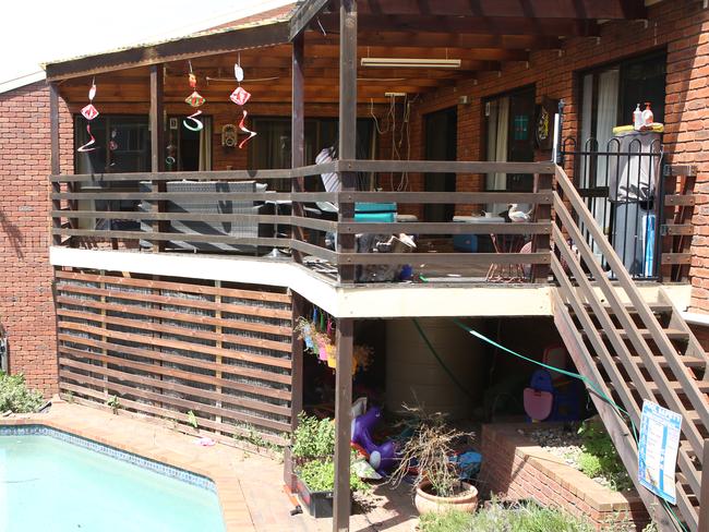 (picture shows the balcony that collapsed -section of balcony on the left of frame fell through)The scene in Doncaster East where a balcony collapsed last night killing one person and injuring others. Sunday, December 17. 2017. Picture: David Crosling