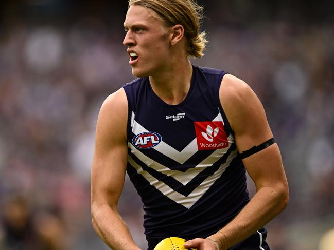 PERTH, AUSTRALIA - MARCH 27: Hayden Young of the Dockers in action during the 2022 AFL Round 02 match between the Fremantle Dockers and the St Kilda Saints at Optus Stadium on March 27, 2022 In Perth, Australia. (Photo by Daniel CarsonAFL Photos)