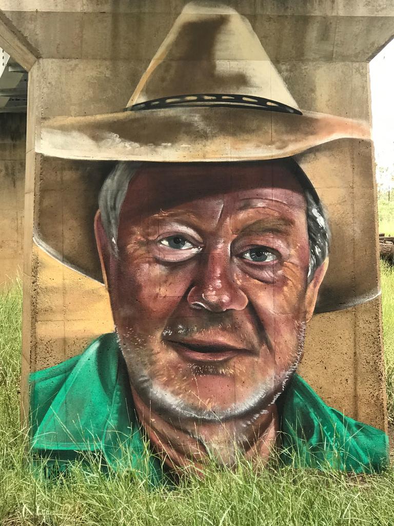 Pom (Gary Petrie), another mural painted in Thallon. PHOTO: Lila Brosnan