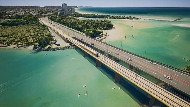 New graphic showing light rail stage four Gold Coast, and how the trams will cross the Currumbin Creek.