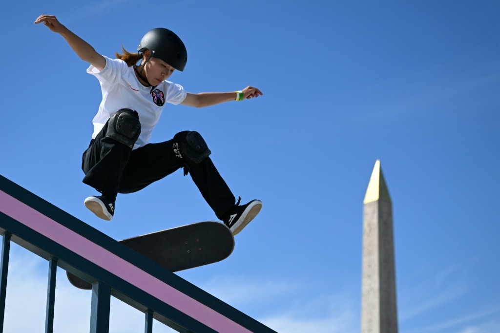 Japan’s Yoshizawa, 14, makes a big leap to land Olympic skateboard gold ...