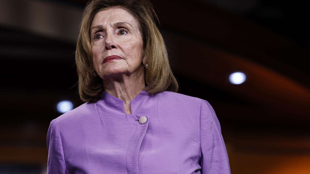 Former House Speaker Nancy Pelosi, 84, Undergoes Hip Replacement ...