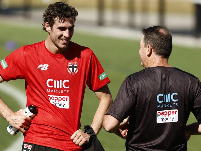 MELBOURNE, AUSTRALIA - JANUARY 09: Max King of the Saints speaks with Ross Lyon, Senior Coach of the Saints during a St Kilda Saints AFL training session at Moorrabin Oval on January 09, 2023 in Melbourne, Australia. (Photo by Darrian Traynor/Getty Images)