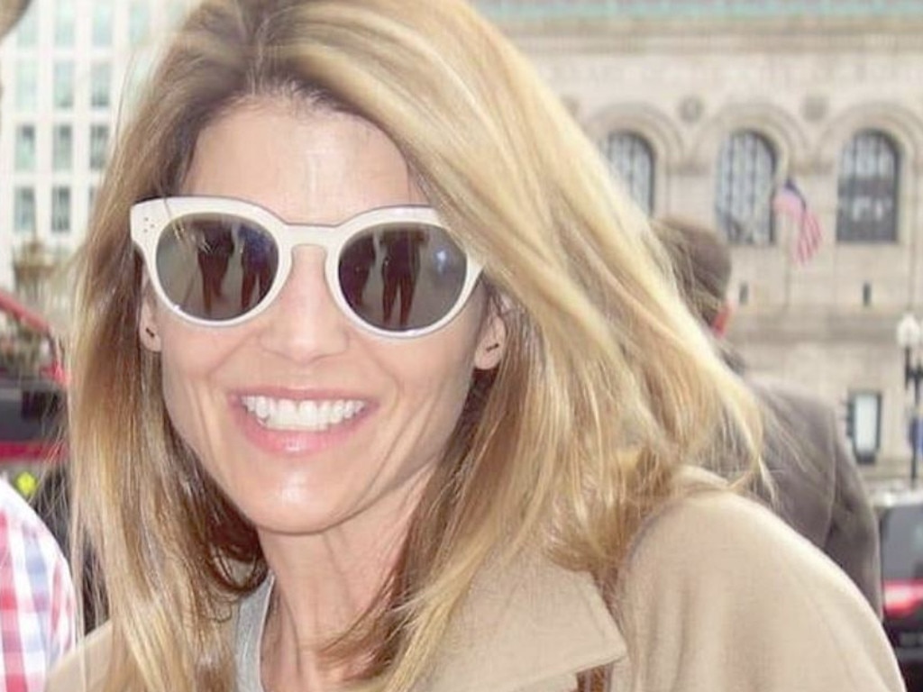 Lori Loughlin snapped by a fan outside a Boston court. Picture: Facebook