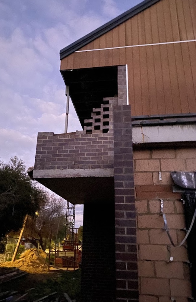 This balcony and wall was complete, but it’s believed the removal of the scaffolding partially destroyed them both.