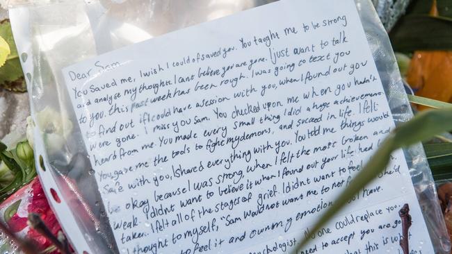 The note at a makeshift memorial in Cowes after the murder of Samantha Fraser. Picture: Jason Edwards