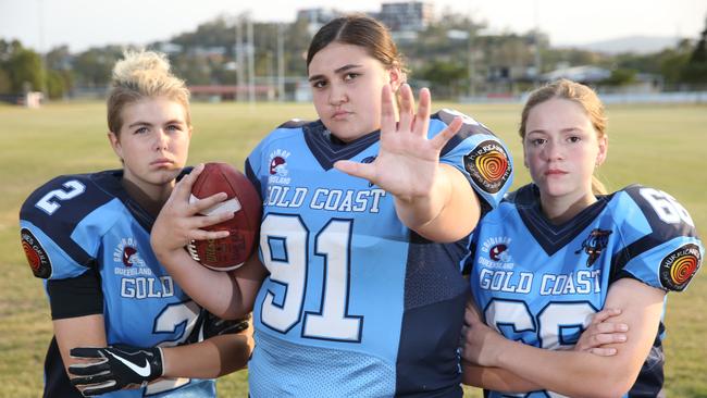 Stingrays Juniors have made it to the QLD Superbowl. U/16 girls from left, Lorrilee Clifford 15, Kaylee Tongakilo 15, Neve Tomkins 14, training at Nerang. Picture Glenn Hampson