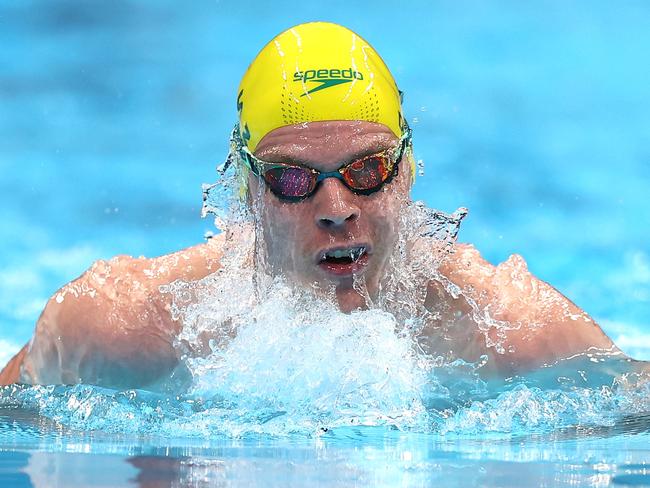 Aussie swims through heartbreak for relay silver