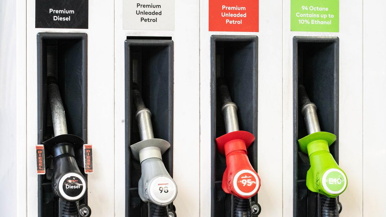 Petrol is becoming more expensive. Picture: NCA NewsWire / Flavio Brancaleone