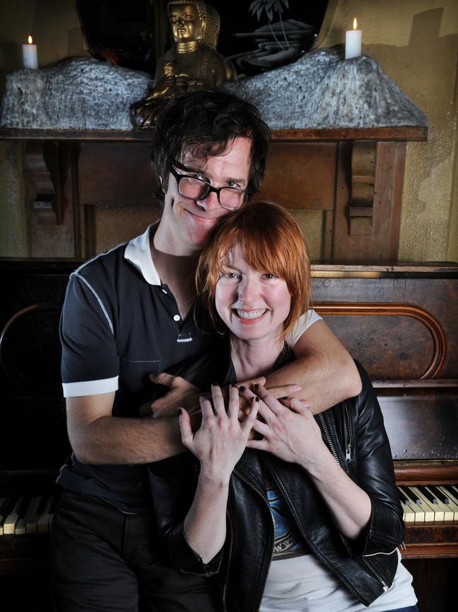 Folds with ex-girlfriend Alicia Witt, who he did not marry.