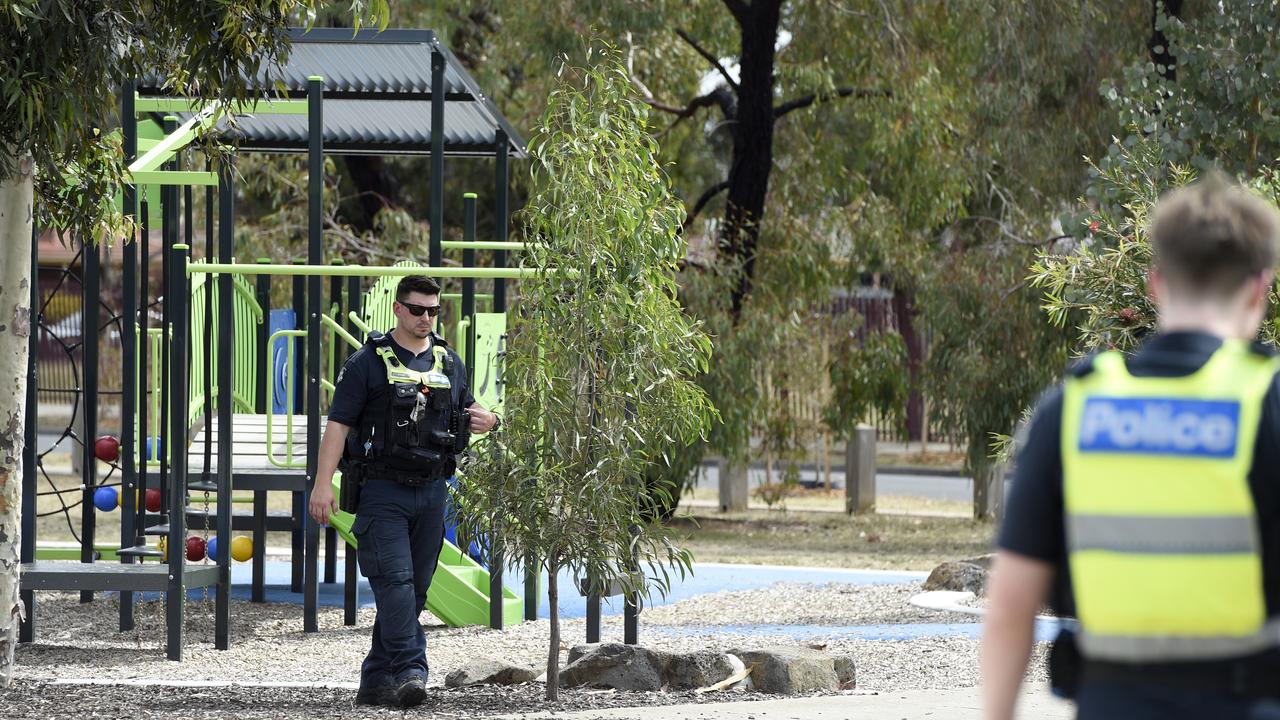 Police comb Fraser Street Reserve in Hoppers Crossing after a man was stabbed receiving life threatening injuries. Picture: NewsWire / Andrew Henshaw