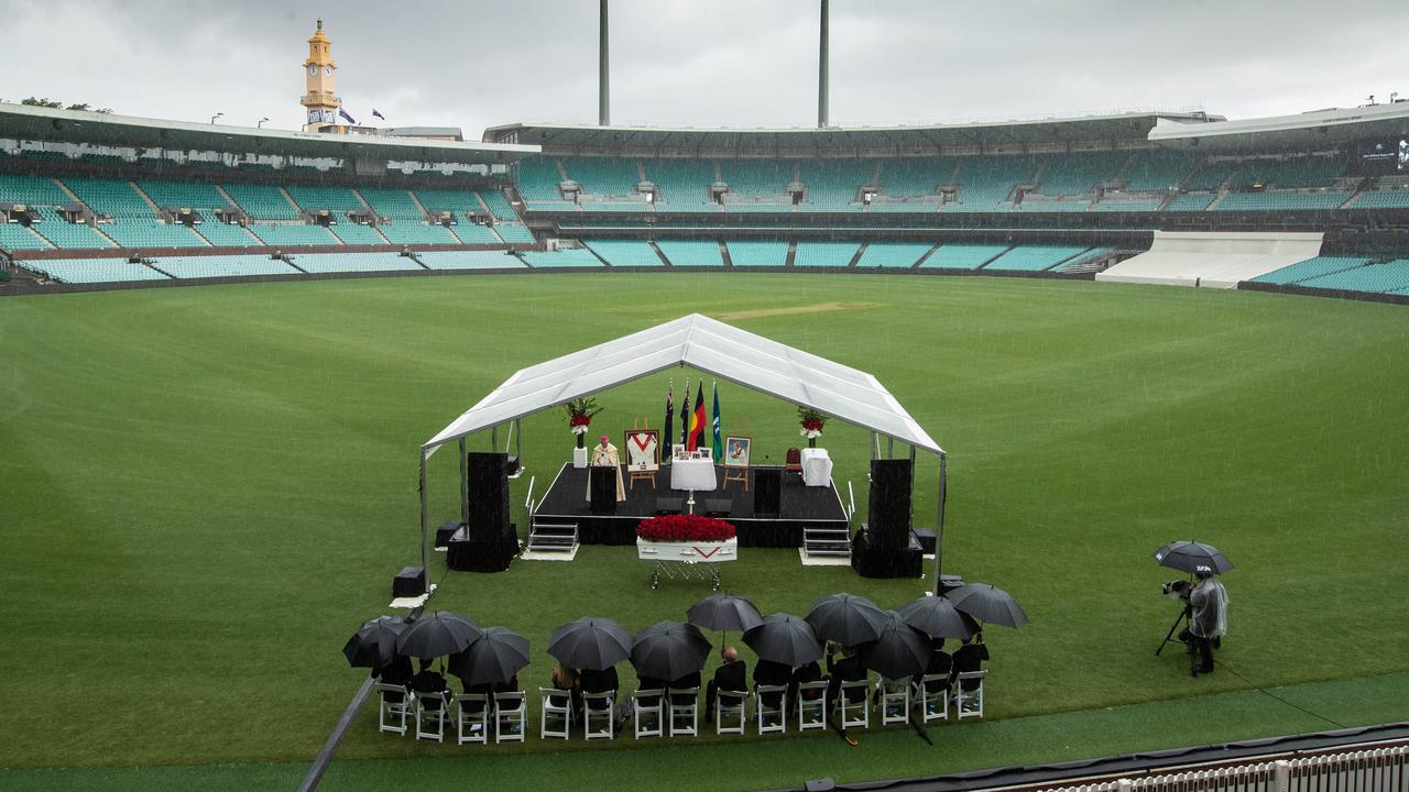 28the February 2022. The Daily Telegraph. News. Sydney Cricket Ground, Moore Park, Sydney. Pics by Julian Andrews, The State Funeral of rugby league legend Johnny Raper. Picture shows GV's of the service.