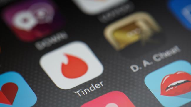 LONDON, ENGLAND - NOVEMBER 24:  The "Tinder" app logo is seen amongst other dating apps on a mobile phone screen on November 24, 2016 in London, England.  Following a number of deaths linked to the use of anonymous online dating apps, the police have warned users to be aware of the risks involved, following the growth in the scale of violence and sexual assaults linked to their use.  (Photo by Leon Neal/Getty Images)