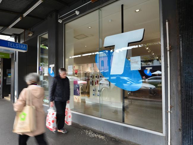 MELBOURNE, AUSTRALIA - NewsWire Photos OCTOBER 4TH, 2022: Telstra staff suffer data breach amid the Optus hack.Picture: NCA NewsWire / Nicki Connolly