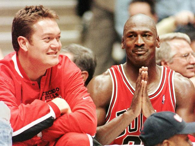 No need to talk to yourself, Michael. Luc Longley chillin’ with the GOAT in 1998.