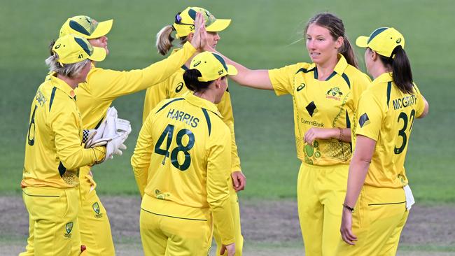 Australia won game two of the T20 International series between Australia and Pakistan. (Photo by Steve Bell/Getty Images)