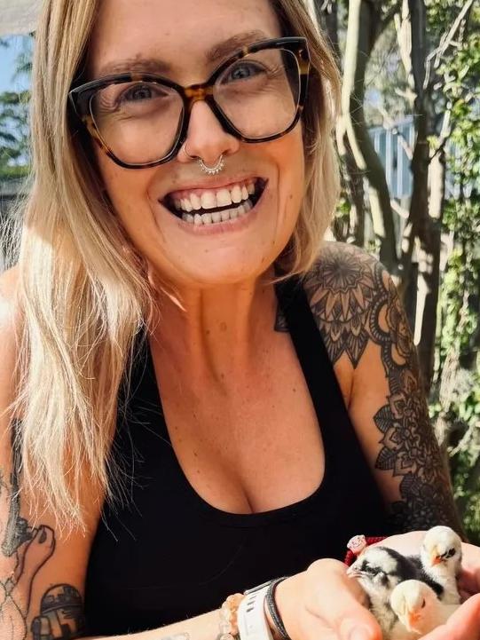 Kehani White