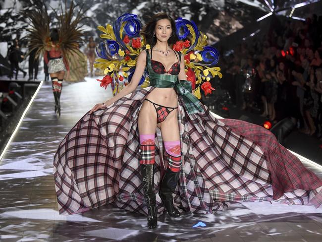 Liu Wen walks the runway during the 2018 Victoria's Secret Fashion Show at Pier 94 on Thursday, Nov. 8, 2018, in New York. (Photo by Evan Agostini/Invision/AP)