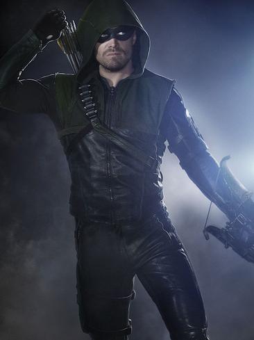 Arrow star Stephen Amell reveals one thing that intimidates him | Daily ...