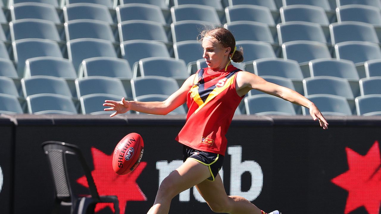 Shineah Goody during the 2022 AFLW U18 Girls Championships match between South Australia and Vic Country. (Photo by Sarah Reed/AFL Photos via Getty Images)