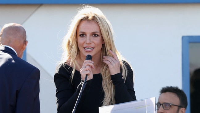 Britney Spears Tells Fans They ‘went Too Far’ By Asking Police To ...