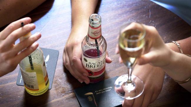 Women drinking in Sydney.