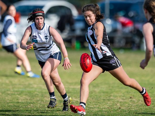 Action between Caulfield and West Brunswick. Picture: VAFA Media