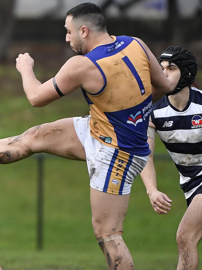 Hisham Kerbatieh gets a kick for Sunshine. Picture: Andrew Batsch