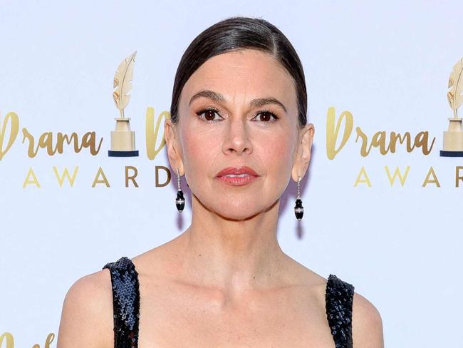NEW YORK, NEW YORK - JUNE 01: Sutton Foster attends the 2025 Drama Desk Awards at NYU Skirball Center on June 01, 2025 in New York City.   Roy Rochlin/Getty Images/AFP (Photo by Roy Rochlin / GETTY IMAGES NORTH AMERICA / Getty Images via AFP)