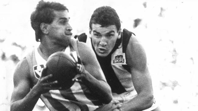 Phil Krakouer was a success at North Melbourne, not so much for Footscray.