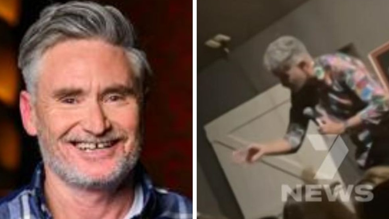 Dave Hughes unleashes on women at gig