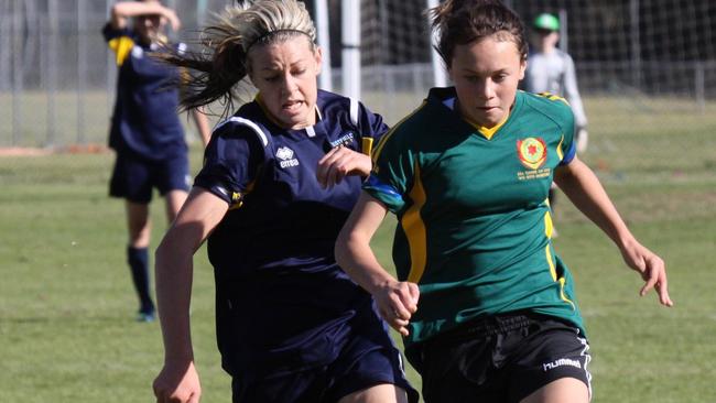 Matildas stars Alanna Kennedy and Caitlin Foord were rivals at the Bill Turner Trophy.