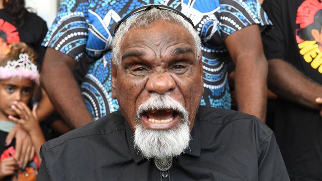 Yuendumu Elder Ned Jampijinpa Hargraves outside the NT Supreme Court in Darwin. Picture: (A)manda Parkinson