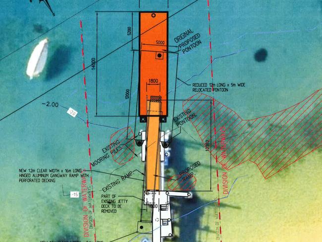 Development Application No. 563/2018 for alterations and additions to an existing ramp and pontoon, on land below the mean high water mark and adjacent to 160 Wolseley Road, Point Piper. 119022.20 O'Neill C Architectural Plans-7