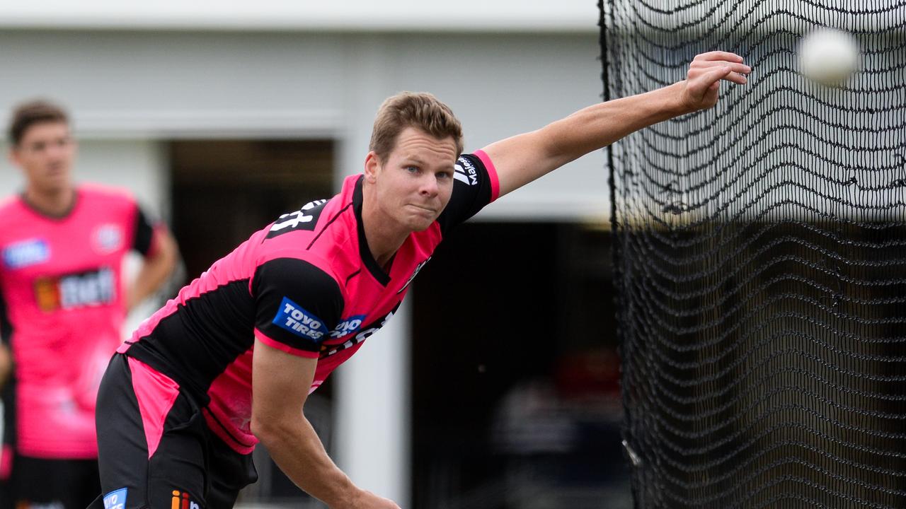 Steve Smith is seen during a training session with the Sydney Sixers at the SCG in December, 2018