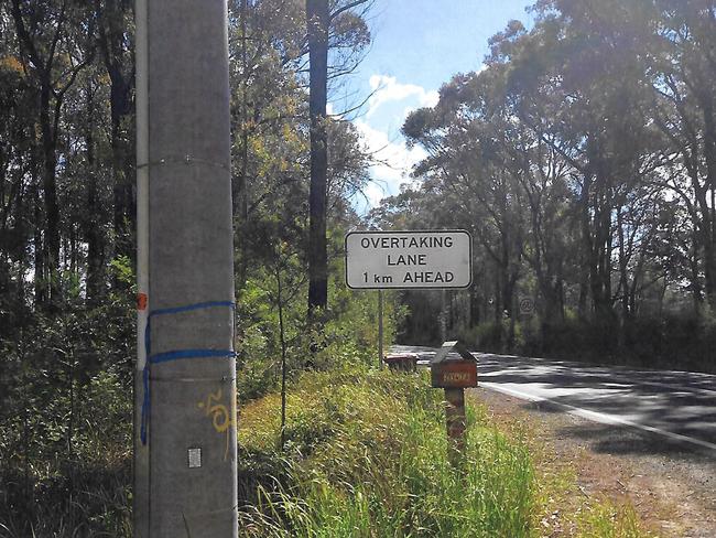 Overgrown Crown land that Bilpin farmer Martin Tebbutt is concerned poses a bushfire risk.