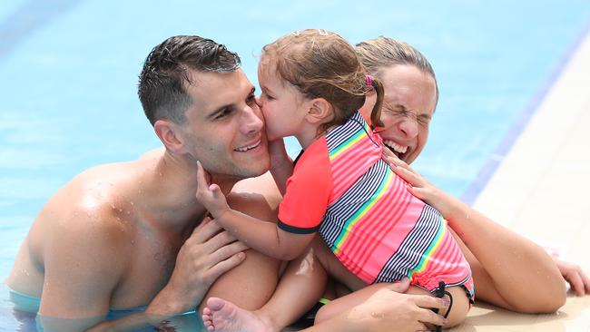 Libby Trickett with husband Luke and daughter Poppy Pic Peter Wallis