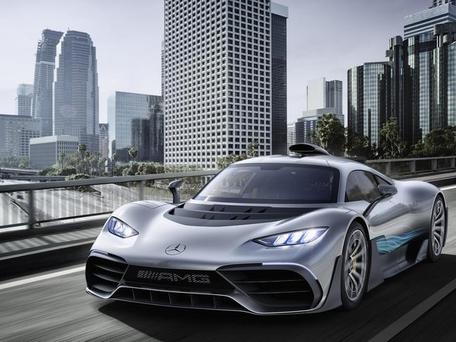 Showcar Mercedes-AMG Project ONE, zweisitziger Supersportwagen-mit modernster und effizientester Formel 1-Hybrid-Technologie, High Performance Plug-in Hybrid Antriebsstrang mit 1,6-Liter-V6-Turbobenzinmotor und vier Elektromotoren // Showcar Mercedes-AMG Project ONE, two-seater supersports car with the very latest and efficient, fully-fledged Formula 1 hybrid technology, high-performance plug-in hybrid drive system with 1.6 1.6-litre V6 turbocharged petrol engine and four electric motors