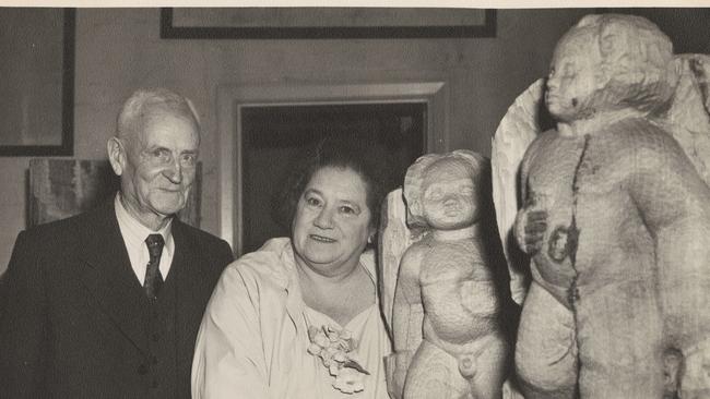 Ola Cohn (right) pictured with Herbert John Green (left) was an Australian artist, author and philanthropist famous for her Fairies Tree in the Fitzroy Gardens, Melbourne. Picture: State Library of Victoria.