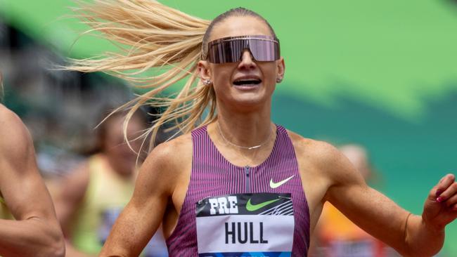 Australian and former Duck Jessica Hull finished second in the womenâs 1,500 meters with an Australian record of 3:55.97 past USAâs Elle St. Pierre during the 2024 Prefontaine Classic at Hayward Field in Eugene, Ore., on Saturday, May 25, 2024.