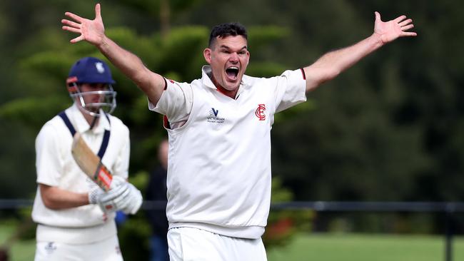 Clint McKay in action for Essendon.