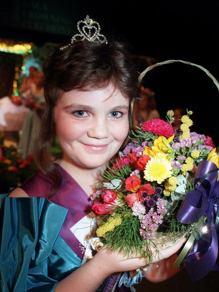 Socials - Rebecca Lander (junior princess) at Toowoomba Carnival of Flowers 21 Sept 1997 beauty contests Aust children fairs festivals blooms