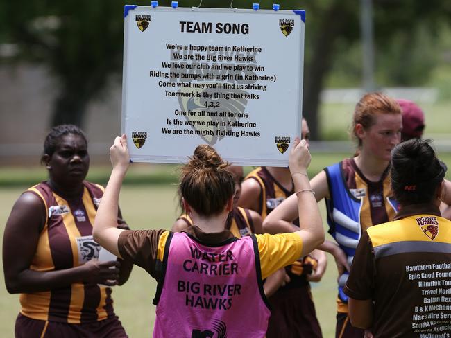 Darwin AFL.  Big Rivers Hawks taking on the Darwin Buffaloes in Kimberly today  . Pic: Michael Klein