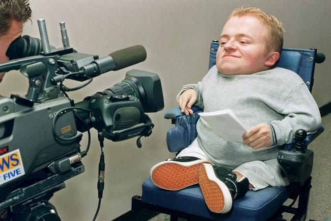 Quentin Kenihan as a presenter in 2000.
