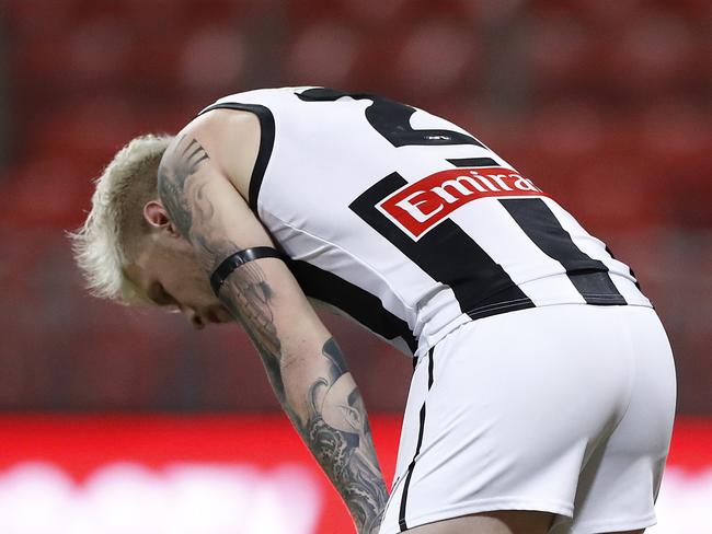 SYDNEY, AUSTRALIA - JUNE 26: Jordan De Goey of the Magpies reacts on the final siren during the round 4 AFL match between Greater Western Sydney Giants and Collingwood Magpies at GIANTS Stadium on June 26, 2020 in Sydney, Australia. (Photo by Ryan Pierse/Getty Images)