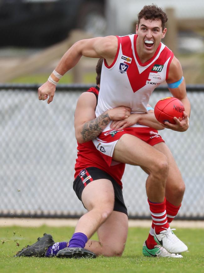 Ararat coach Tom Williamson. Picture: Yuri Kouzmin