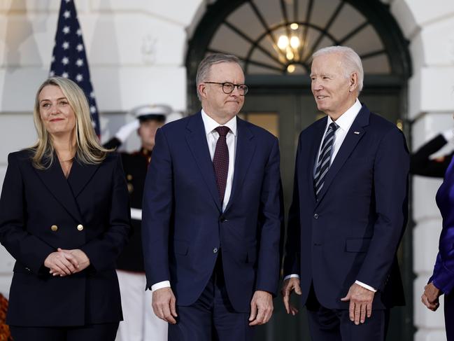 WASHINGTON, DC - OCTOBER 24: Jodie Haydon, Prime Minister of Australia Anthony Albanese, U.S. President Joe Biden and First Lady Jill Biden pose for photos after the arrival of Albanese on the South Lawn of the White House on October 24, 2023 in Washington, DC. Albanese will take part in an Oval Office meeting, press conference and state dinner at the White House as part of his four-day visit to the United States. (Photo by Anna Moneymaker/Getty Images)