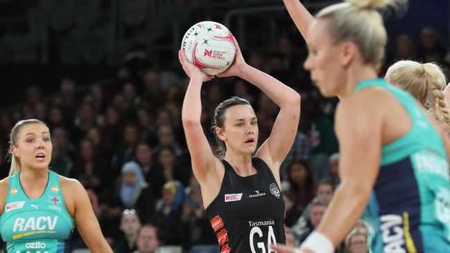 Natalie Medhurst for Collingwood during the Round 14 Super Netball. Picture: AAP Image/David Crosling