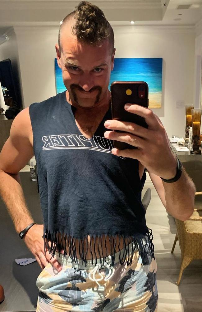 Armie Hammer’s new lockdown look. Picture: armiehammer/Instagram