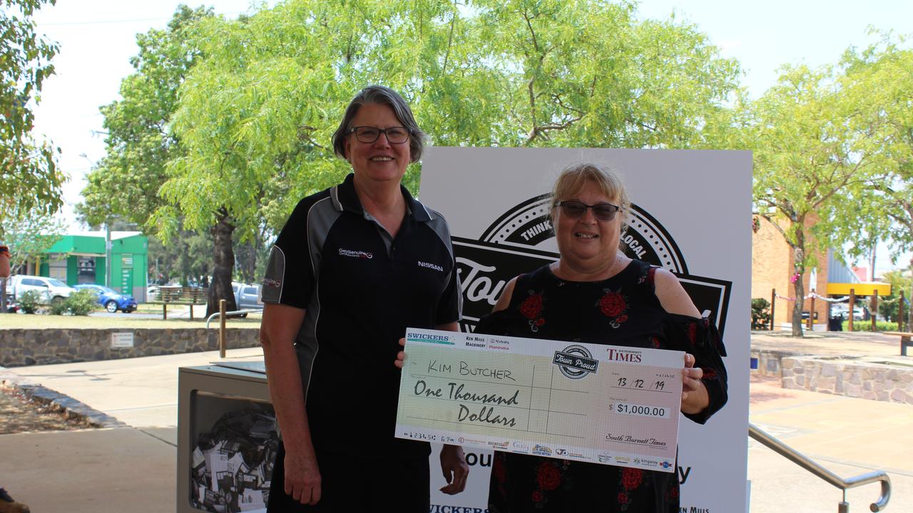 Margaret Huston and Kim Butcher at the cheque presentation for Town Proud 2019.